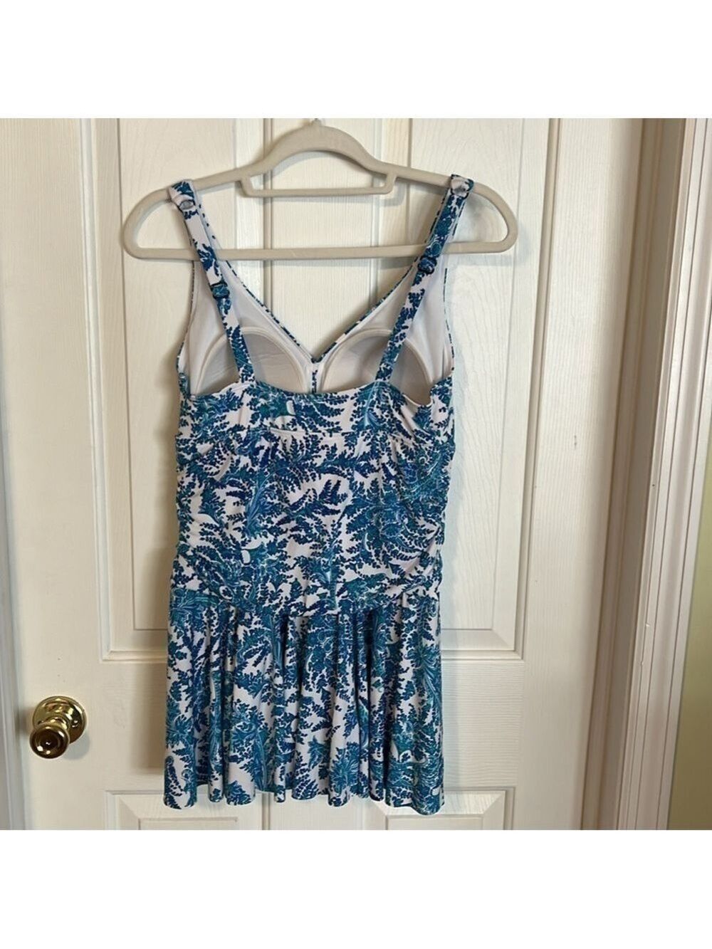 Catalina one piece swimsuit. Blue floral, preowned, Size 1X, 16W. - Picture 2 of 13